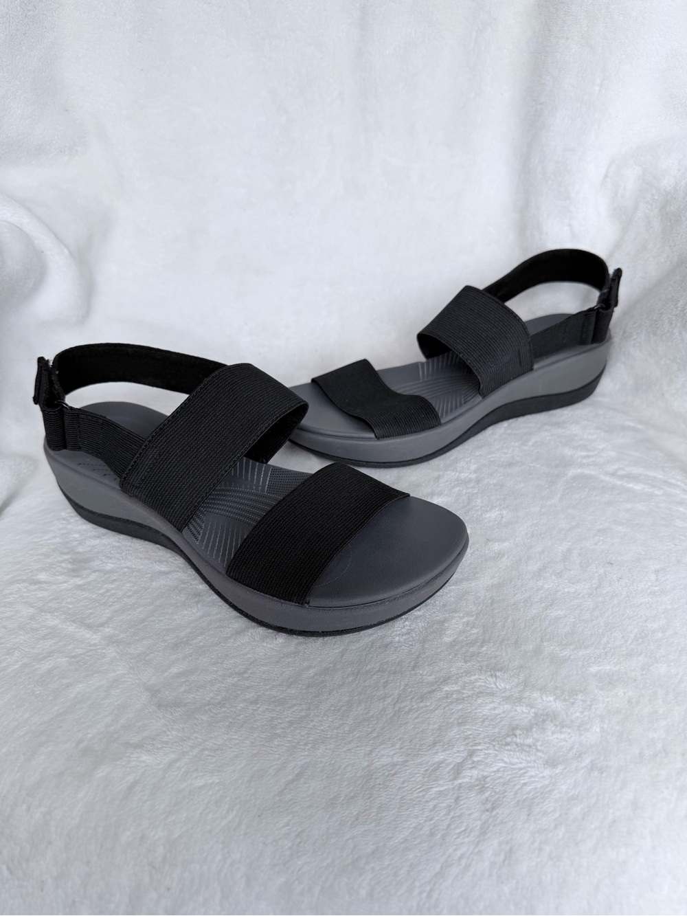 Clark Arla Jacory Back Noir Women Cushion Soft Sandal Size US 7 EUC